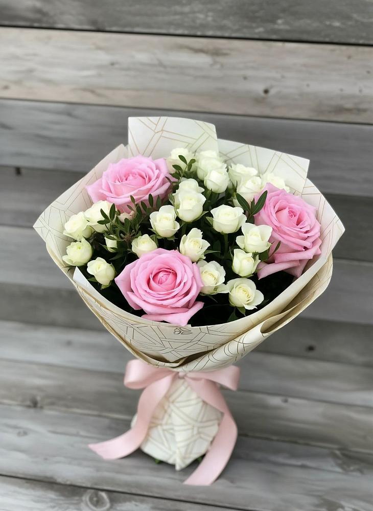 Букет цветов из: Розы в Верхнестепном