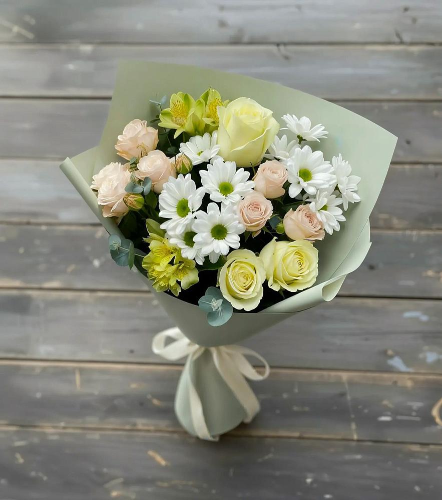 Букет цветов из: Альстромерии, Розы и Хризантемы в Верхнестепном