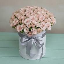 Цветочная композиция из Розы в шляпной коробке в Верхнестепном