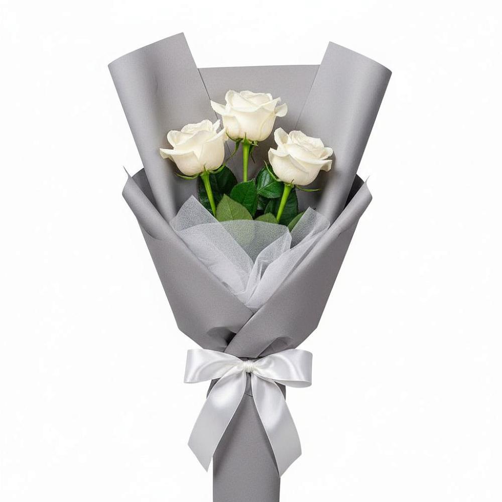 Букет 3 белые розы в Верхнестепном