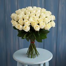 Букет 51 Белая роза Эдлесс Лав в Верхнестепном