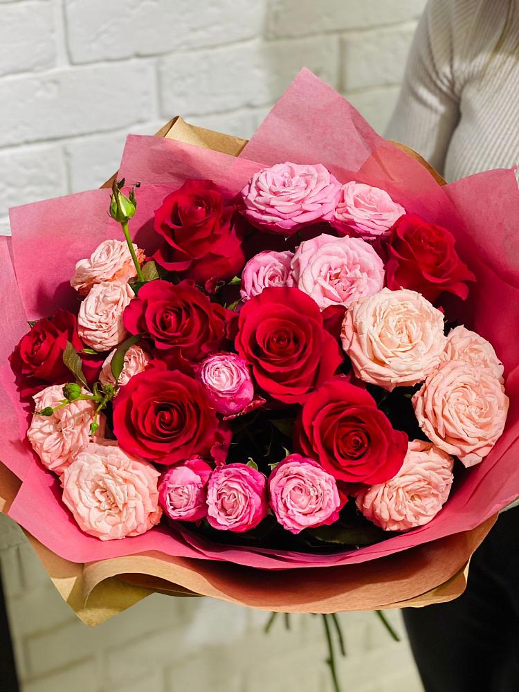 Букет цветов из: Розы в Верхнестепном