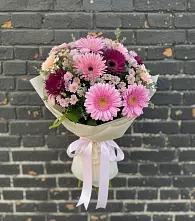 Букет цветов из:  Герберы и Хризантемы в Верхнестепном