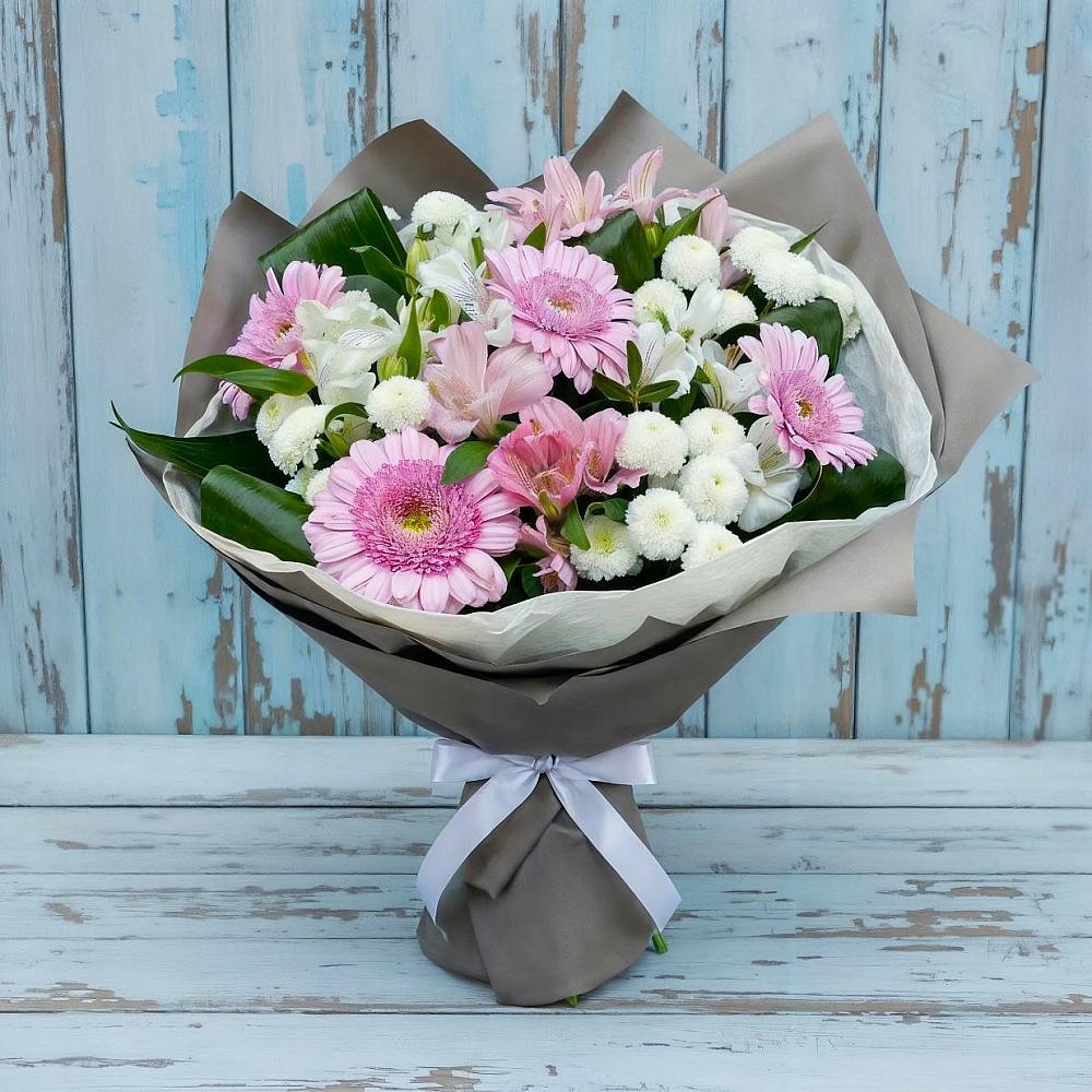 Букет цветов из: Герберы, Альстромерии и Хризантемы в Верхнестепном