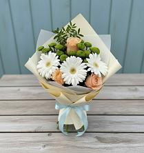 Букет цветов из:  Герберы, Розы и Хризантемы в Верхнестепном