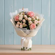 Букет цветов из:  Розы в Верхнестепном