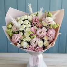 Букет цветов из:  Альстромерии и Розы #REPLACE_PRED# Верхнестепном